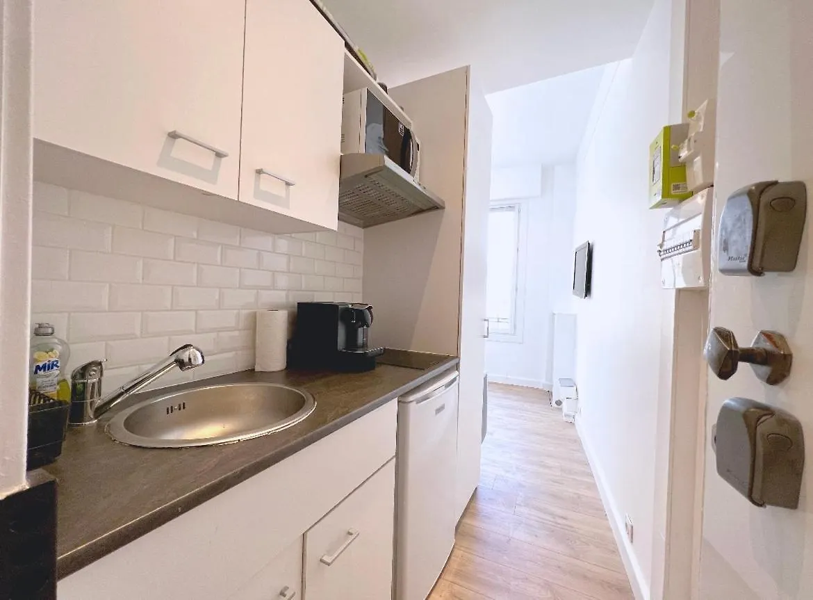 Appartement Cosy Studio Ensoleille - Centre-Ville - Tram/Ac Nice France